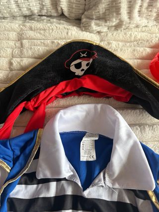 Disfraz de pirata T. 12-24 meses (80-86 cms): 12€