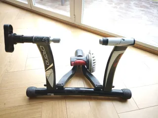 Rodillo Entrenamiento Elite + Taco