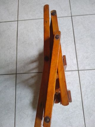 Sedia mignon in legno chiudibile