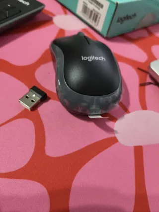 NUEVO Teclado y Ratón Inalámbrico Logitech MK270