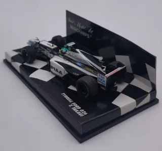 TYRRELL FORD 026 T. TAKAGI 1:43 MINICHAMPS