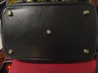 Bolso Piel Negro Estilo Médico