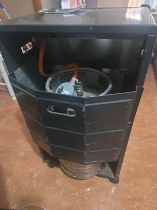 Estufa de gas Austral