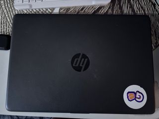 Ordenador HP Gris y Negro