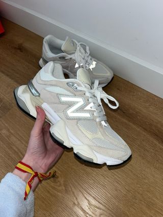New Balance 9060 Beige/Gris