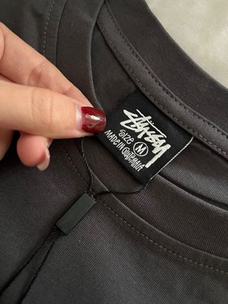 Camiseta Stüssy Gris Talla M