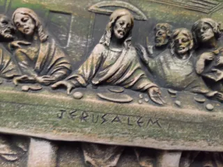 Ultima Cena plastica su base legno