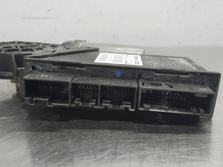 MOTOR ELEVALUNAS DELANTERO DERECHO AUDI A4 AVANT