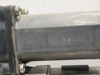 MOTOR ELEVALUNAS DELANTERO DERECHO AUDI A4 AVANT