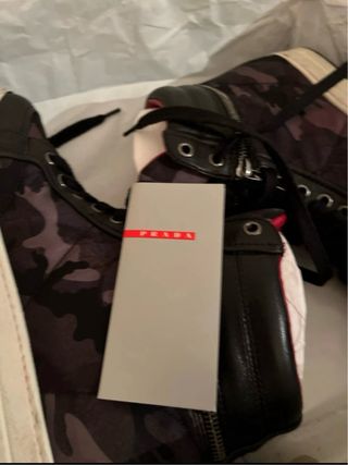 Sneakers alte Prada camouflage