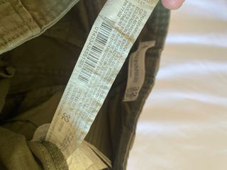 Pantalón cargo militar Bershka verde