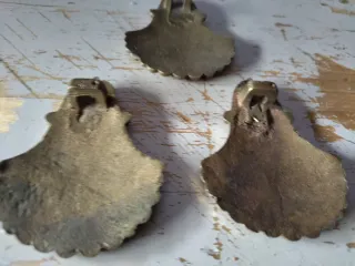 Tirador antiguo bronce latón mueble vintage concha