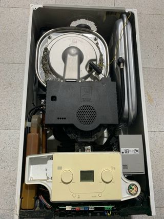 Caldera Baxi LEER DESCRIPCION