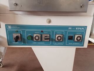 Soldadora en L semiautomática Raelma Impecable