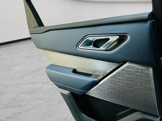 Land Rover Range Rover Velar 3.0 D300 221kW Dynamic SE 4WD Auto