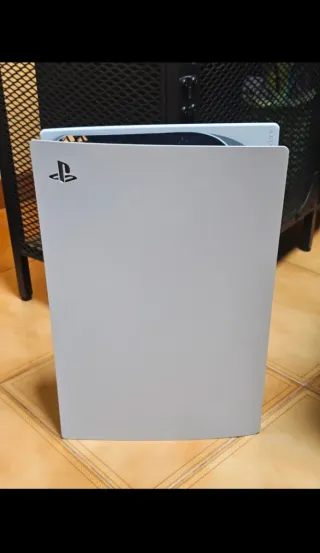 Playstation 5 825GB con 2 mandos