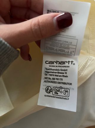 Camiseta Carhartt Beige con Logo Montaña