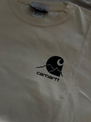 Camiseta Carhartt Beige con Logo Montaña