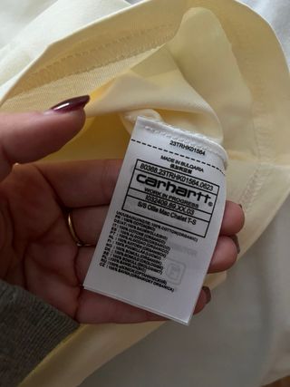 Camiseta Carhartt Beige con Logo Montaña