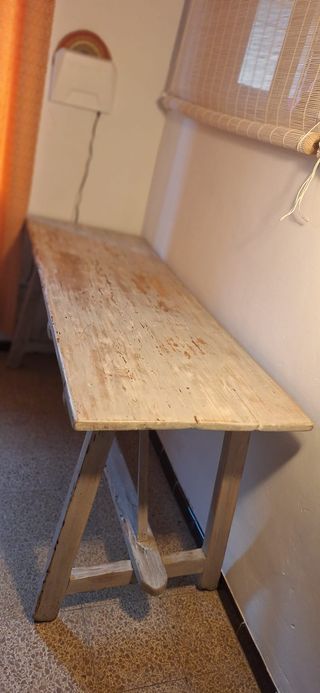 Mesa de trabajo rústica madera y metal