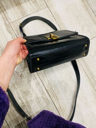 Bolso Guess Negro Cocodrilo