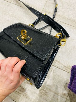 Bolso Guess Negro Cocodrilo