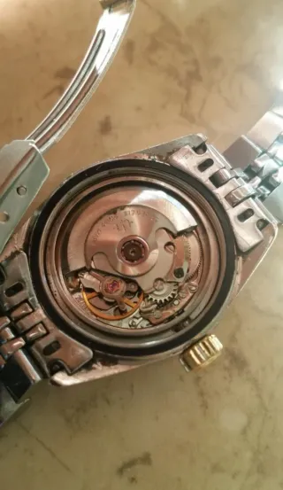 Reloj Suizo Datejus Lorenz Jubilee Automático Oro