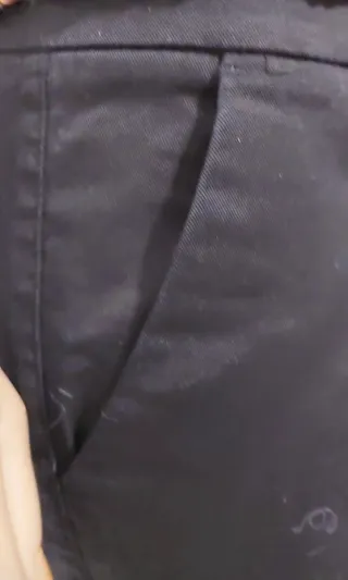 Pantaloni neri eleganti