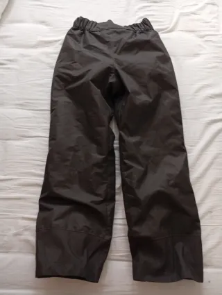 Pantaloncini da neve/sci per bambini. Taglia 8/9