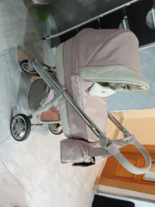 Carro de bebé  cuero rosa bebecar