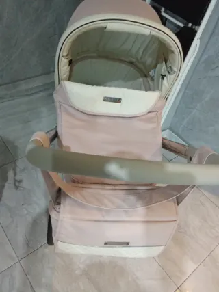 Carro de bebé  cuero rosa bebecar
