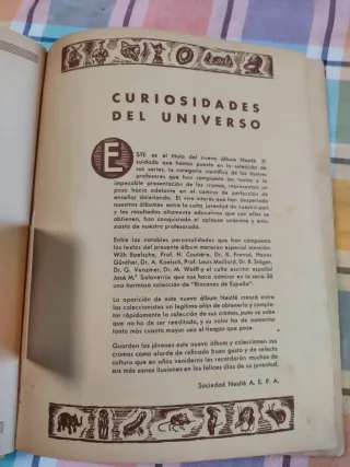 Libro antiguo de cromos De 1934