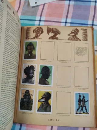 Libro antiguo de cromos De 1934