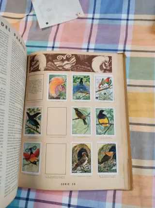 Libro antiguo de cromos De 1934