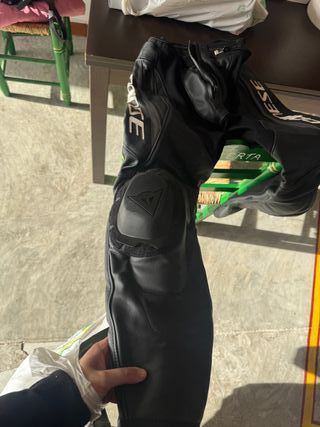 Mono Dainese 2 piezas Talla 44 Mujer