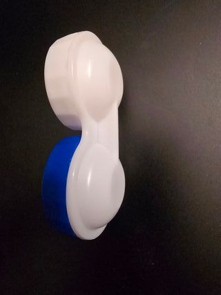 Contenitori per lenti a contatto