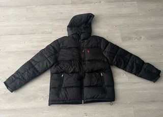 Abrigo Ralph Lauren Negro Logo Rojo