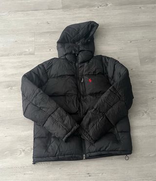 Abrigo Ralph Lauren Negro Logo Rojo