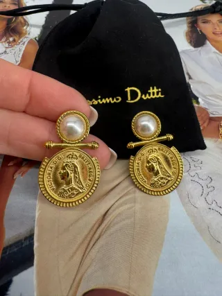 Pendientes Massimo Dutti Dorados Perla