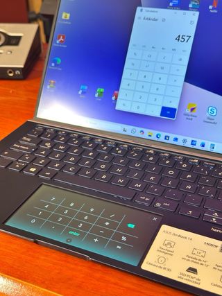 ASUS ZenBook 14 Leggero, bello e pronto all'uso