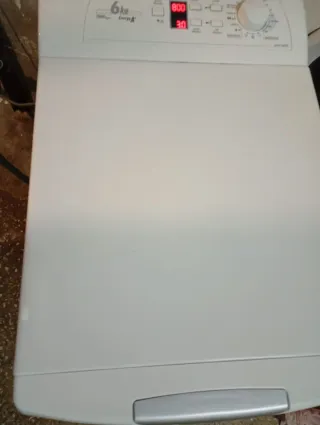 LAVADORA OTSEIN HOOVER de 6 kg y 1000 rpm Clase A+