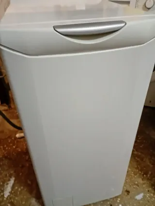 LAVADORA OTSEIN HOOVER de 6 kg y 1000 rpm Clase A+