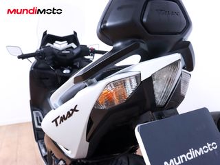 YAMAHA T-MAX 530