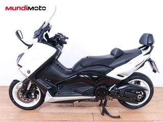 YAMAHA T-MAX 530