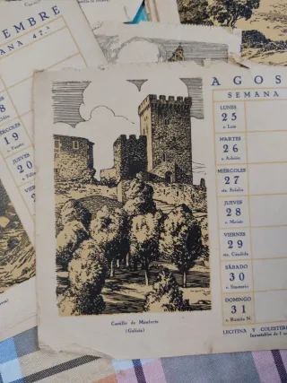 Lote de 30 postales de castillos y torres de Españ