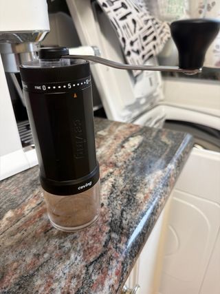 Cafetera DeLonghi Dedica (cold brew)