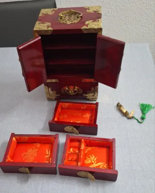 Joyero de nácar y madera. Oriental Vintage Musical