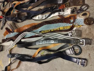 Lote de cinturones variados