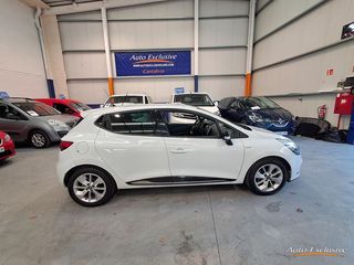 RENAULT CLIO LIMITED ENERGY TCE 75 CV