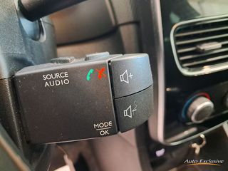 RENAULT CLIO LIMITED ENERGY TCE 75 CV